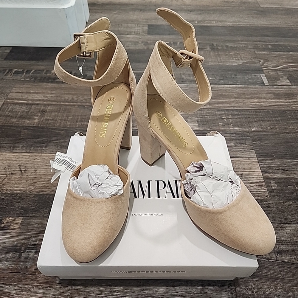 Dream Paris Angela Nude Suede Ankle Heels Sz 8.5